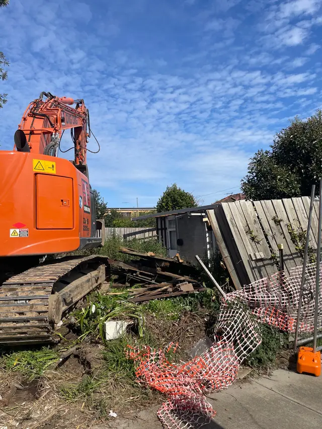 Brick veneer house demolition in Clayton: during demolition