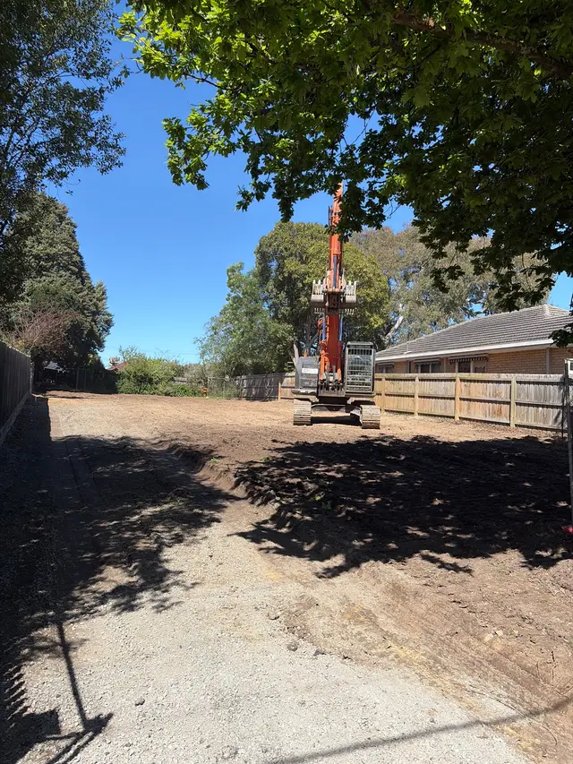Brick veneer house demolition in Nunawadding: during demolition (photo 4)