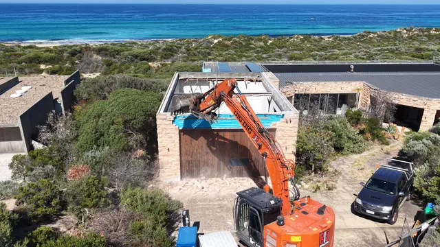 Brick veneer house demolition in St Andrews Beach: during demolition (photo 3)
