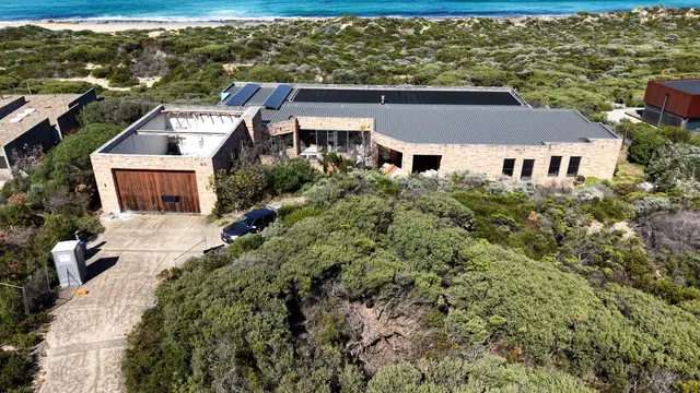 Brick veneer house demolition in St Andrews Beach: during demolition (photo 2)